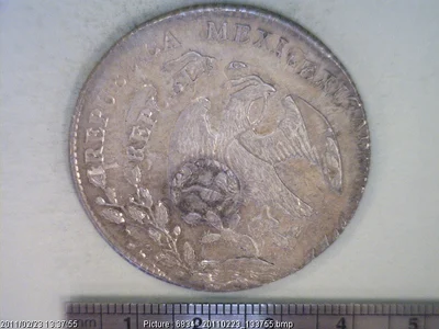 8 Plata 1881 . Inventario Banxico 15217 (anverso)