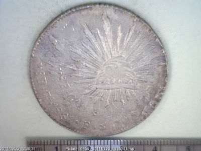 8 Plata 1881 . Inventario Banxico 15217 (reverso)