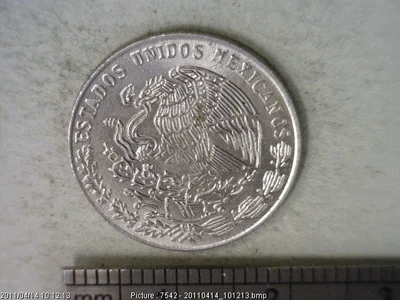 20 Cuproníquel 1981 . Inventario Banxico 15841 (anverso)