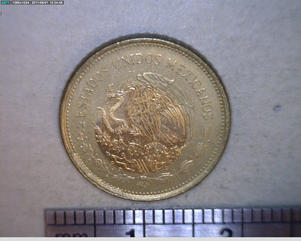 5 Pesos Bronce Aluminio 1985 (anverso)