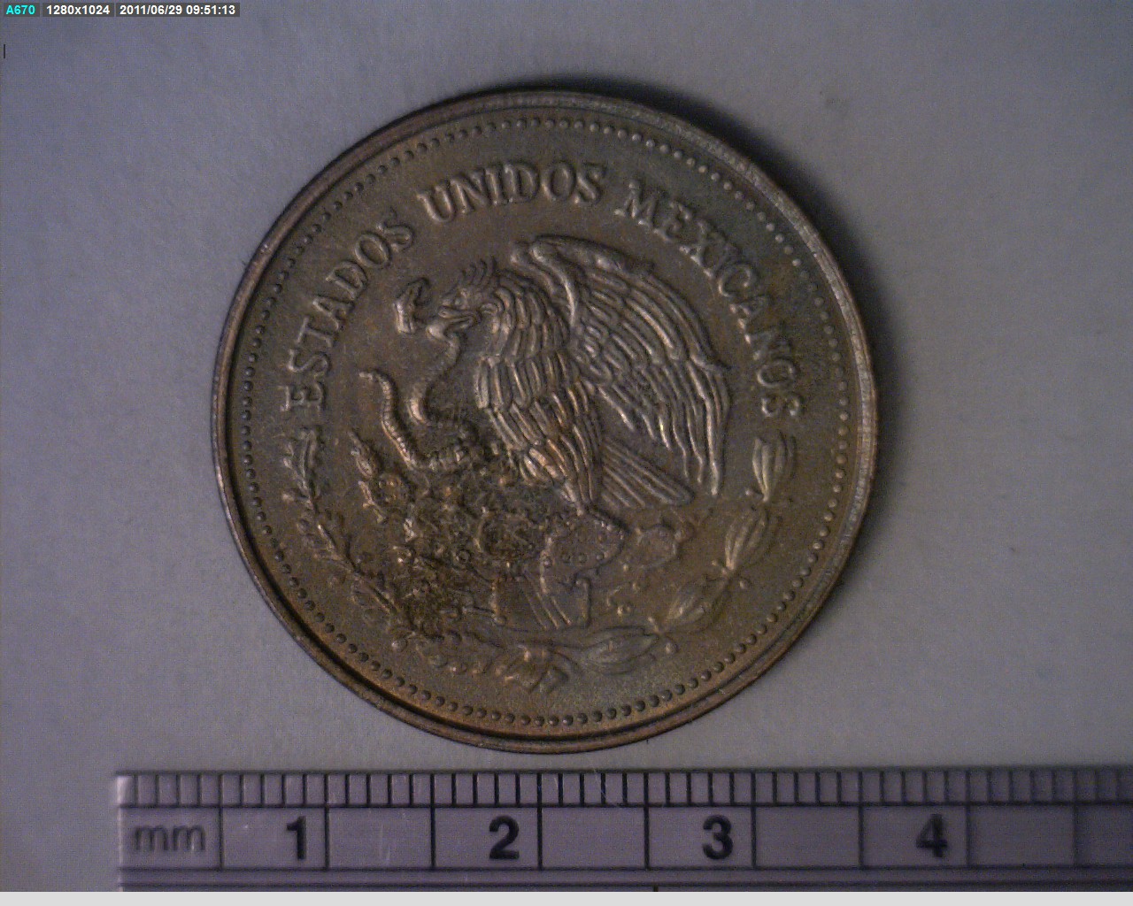 1000 Pesos Sor Juana Inés de la Cruz Bronce Aluminio 1988 (anverso)