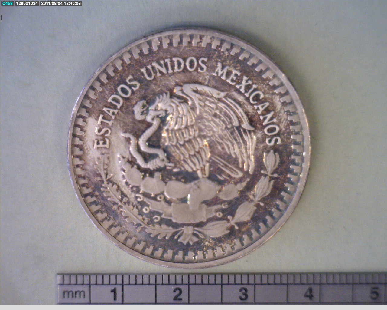 1/2 oz Libertad Plata 1984 (Espejo) · Inventario Banxico 16573 (anverso)