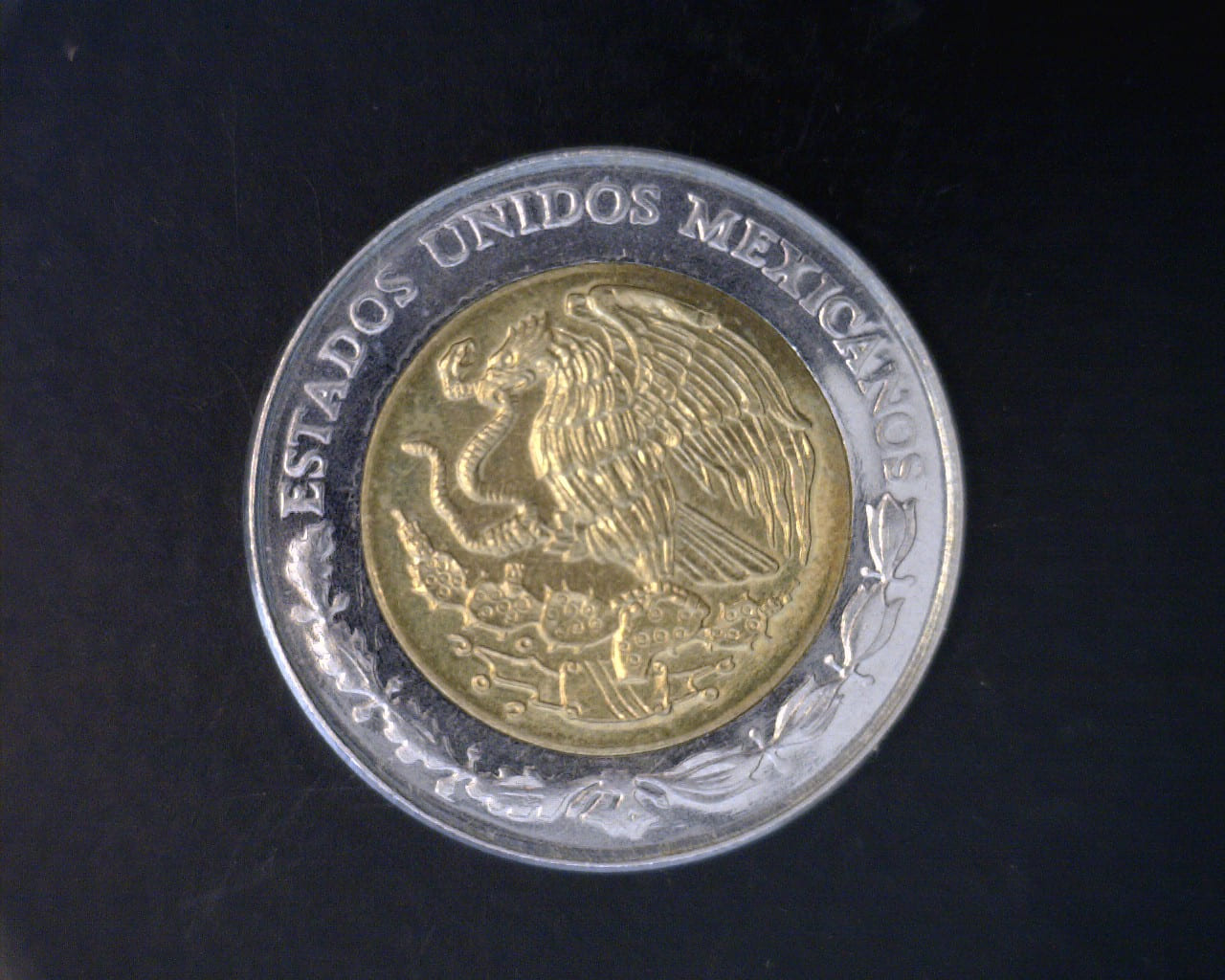 2 Bimetálica 1992 . Inventario Banxico 16766 (anverso)