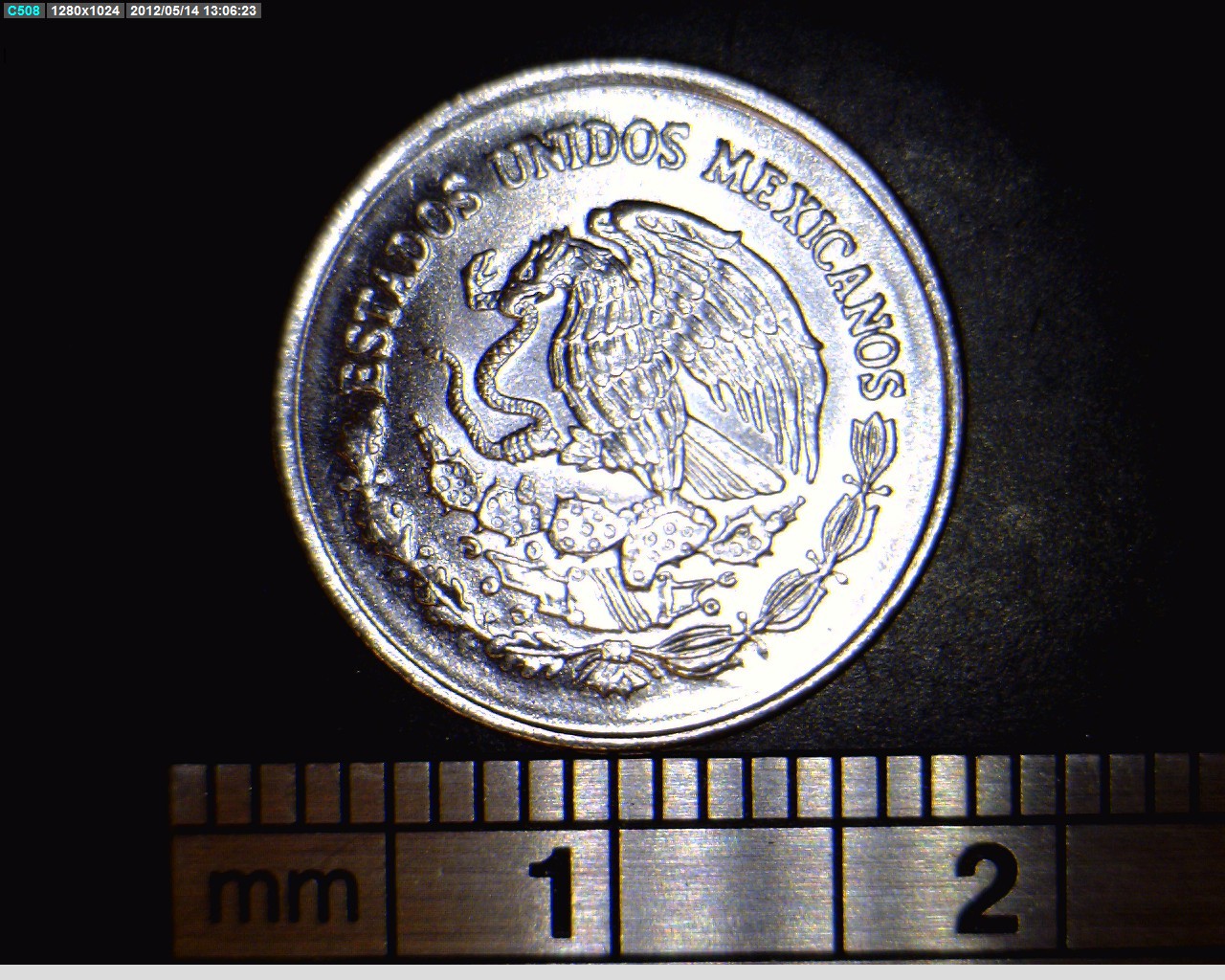 5 Acero inoxidable 1994 . Inventario Banxico 18628 (anverso)