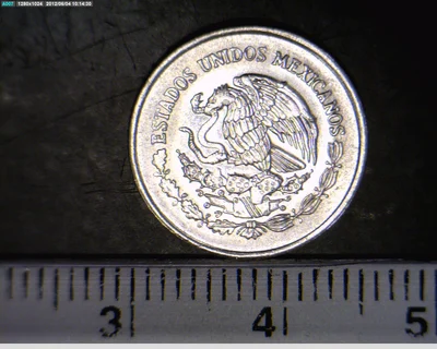 5 Acero inoxidable 1995 . Inventario Banxico 19010 (anverso)