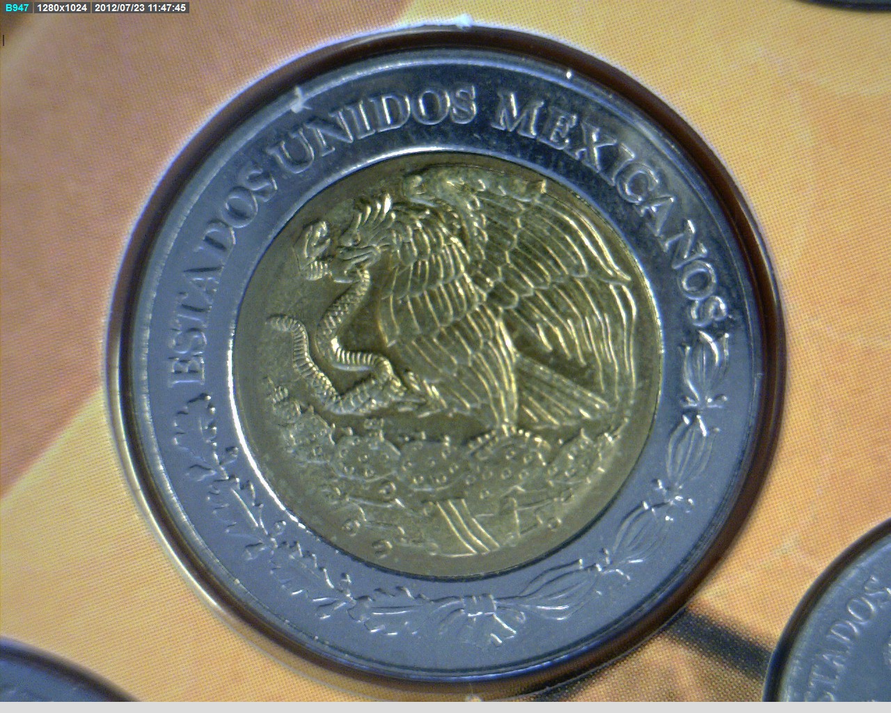 2 Bimetálica 2002 . Inventario Banxico 20558 (anverso)