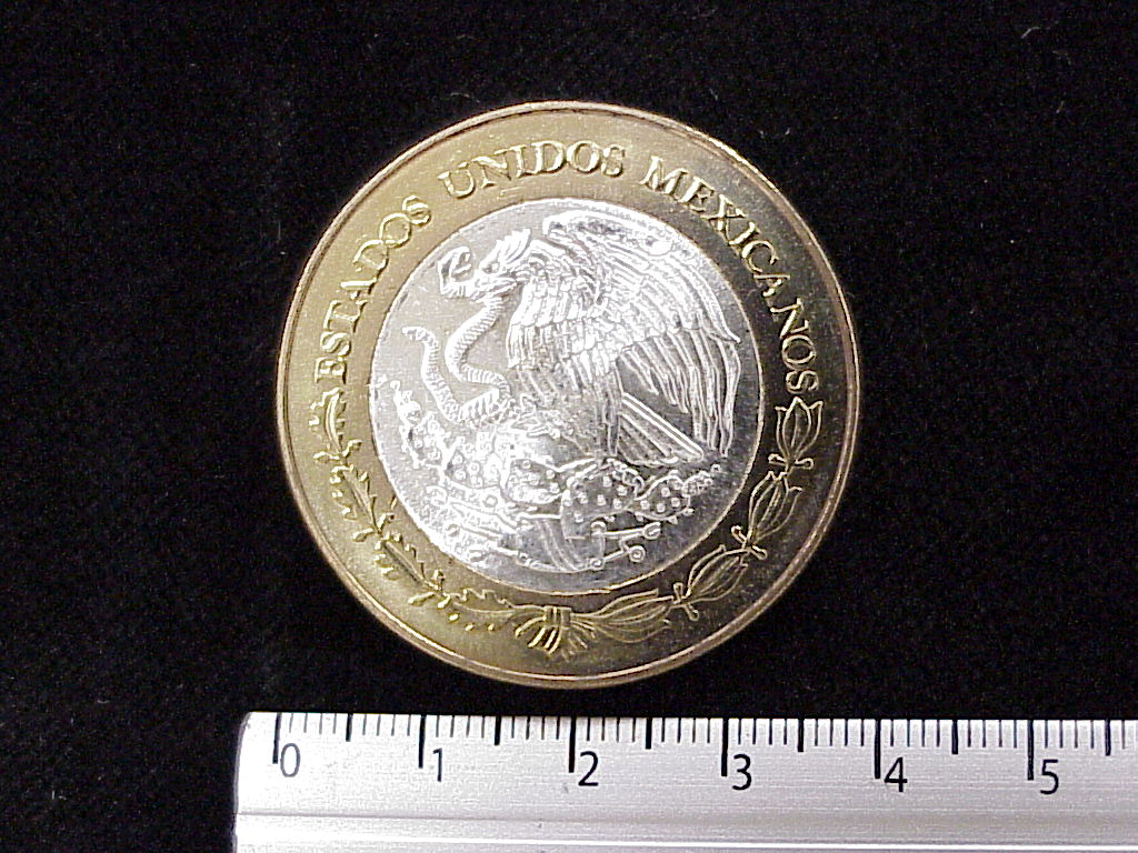 100 Pesos Oaxaca Escudo 2003 · Inventario Banxico 21275 (anverso)