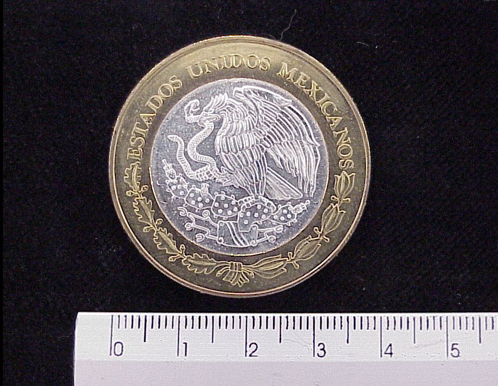 100 Pesos Guerrero Escudo 2003 · Inventario Banxico 21392 (anverso)
