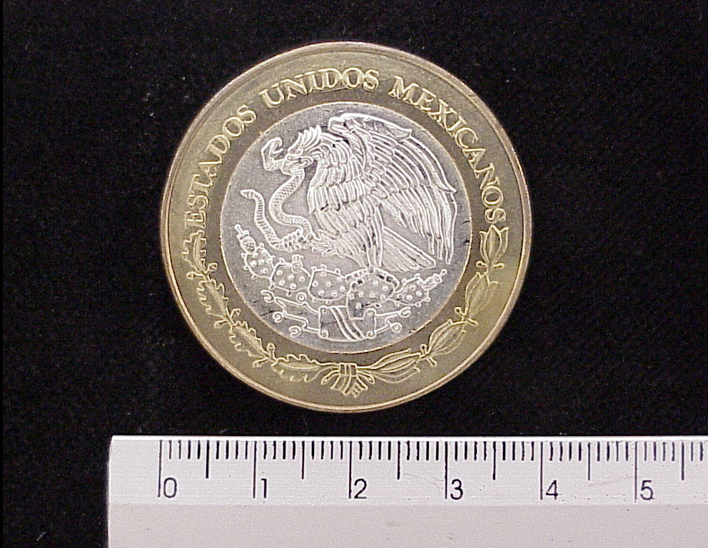 100 Pesos Baja California Escudo 2003 · Inventario Banxico 21441 (anverso)