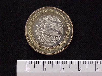 10 Bimetálica 2005 . Inventario Banxico 21451 (anverso)
