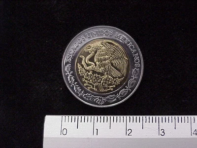 5 Bimetálica 2006 . Inventario Banxico 21660 (anverso)