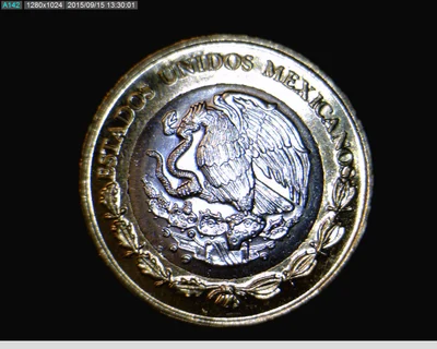 10 Bimetálica 2013 . Inventario Banxico 23159 (anverso)