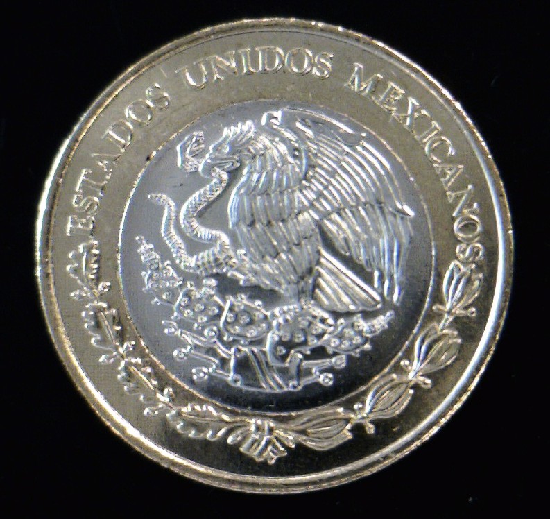 10 Bimetálica 2015 . Inventario Banxico 23581 (anverso)