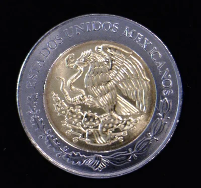 5 Bimetálica 2015 . Inventario Banxico 23586 (anverso)