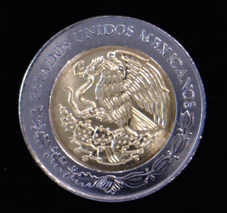5 Bimetálica 2015 . Inventario Banxico 23586 (anverso)