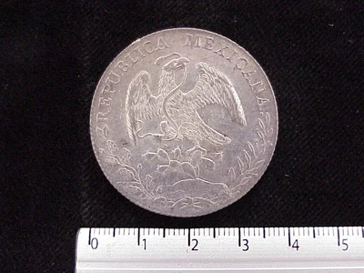 8 Plata 1888 . Inventario Banxico 4440 (anverso)