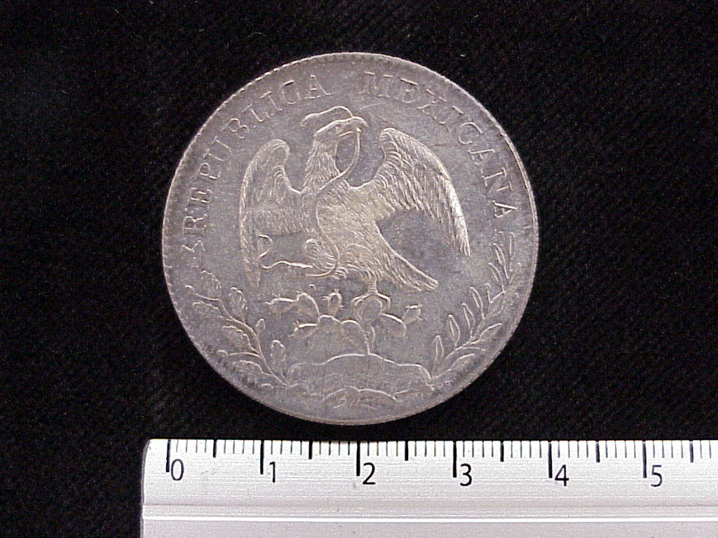 8 Plata 1890 . Inventario Banxico 4446 (anverso)