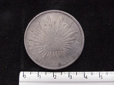 8 Reales Resplandor Álamos 1877