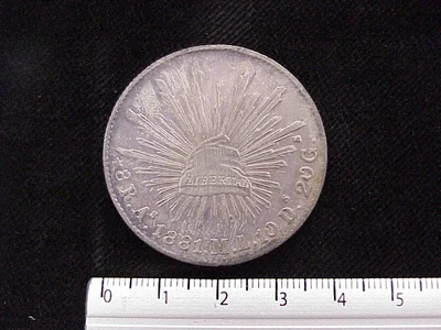 8 Reales Resplandor Álamos 1881