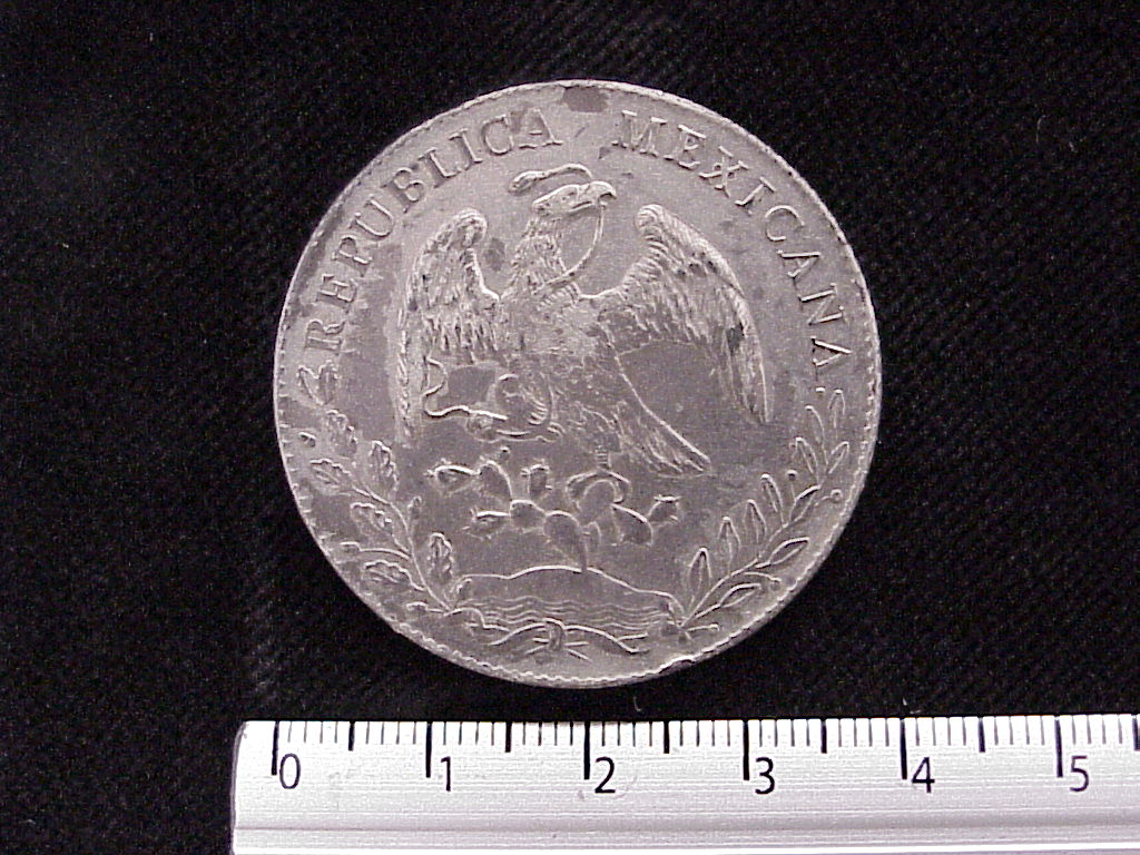 8 Plata 1892 . Inventario Banxico 5767 (anverso)