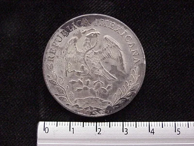 8 Plata 1893 . Inventario Banxico 5770 (anverso)