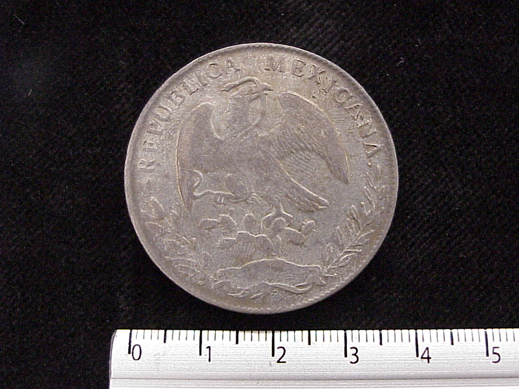 8 Plata 1886 . Inventario Banxico 6046 (anverso)