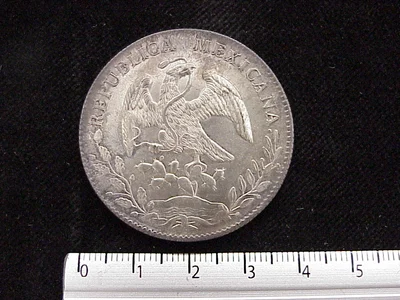 8 Plata 1895 . Inventario Banxico 6076 (anverso)