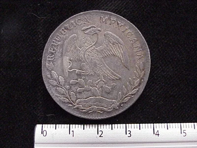 8 Plata 1879 . Inventario Banxico 6570 (anverso)
