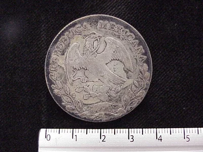 8 Plata 1884 . Inventario Banxico 7487 (anverso)