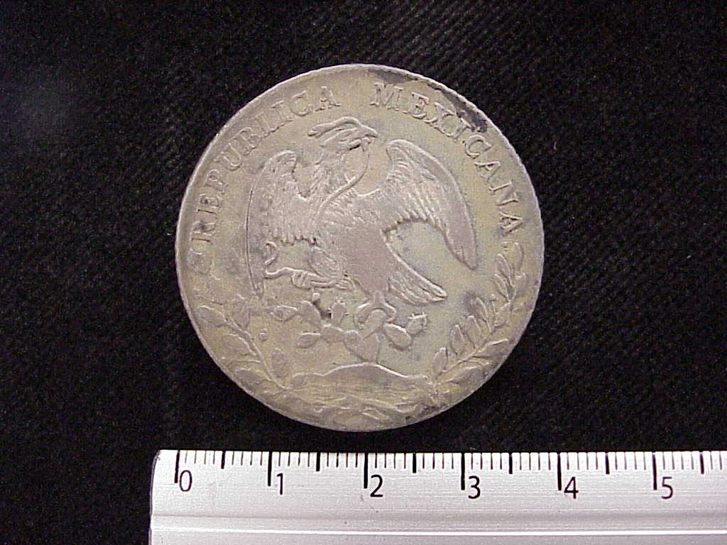8 Plata 1885 . Inventario Banxico 7492 (anverso)