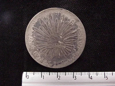 8 Plata 1893 . Inventario Banxico 7523 (reverso)