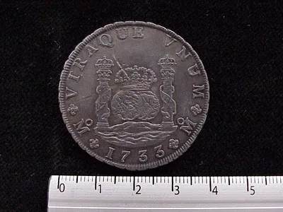 8 Reales Columnario Felipe V 1732-1733 Mo-F (reverso 1733 inv 797)