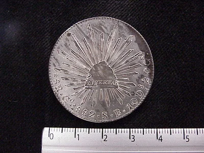 8 Plata 1882 . Inventario Banxico 8235 (reverso)