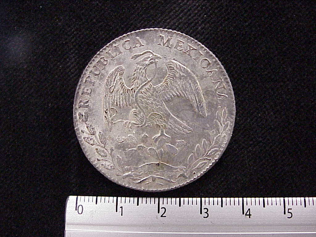 8 Plata 1885 . Inventario Banxico 8251 (anverso)