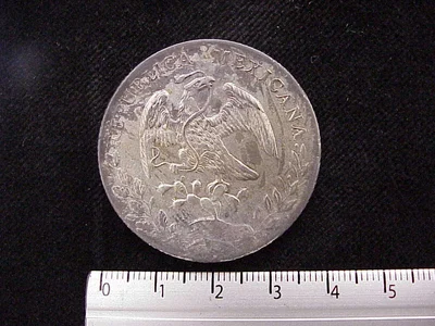 8 Plata 1888 . Inventario Banxico 8261 (anverso)