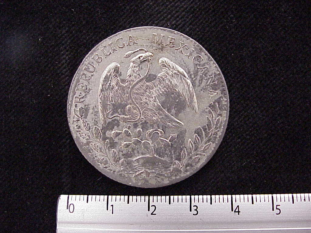 8 Plata 1892 . Inventario Banxico 8274 (anverso)