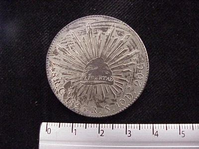 8 Plata 1895 . Inventario Banxico 8283 (reverso)