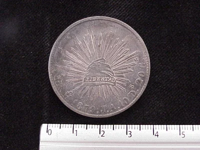 8 Plata 1879 . Inventario Banxico 9191 (reverso)