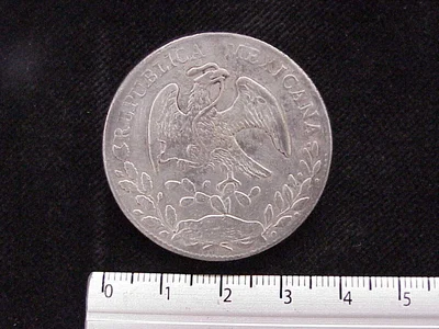 8 Plata 1881 . Inventario Banxico 9197 (anverso)