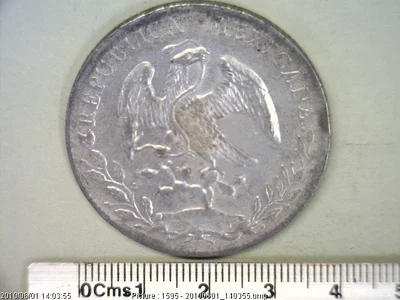8 Plata 1883 . Inventario Banxico 9203 (anverso)