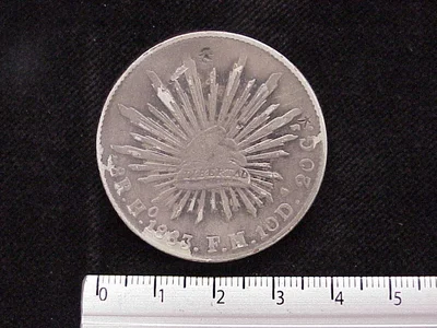 8 Plata 1885 . Inventario Banxico 9211 (reverso)