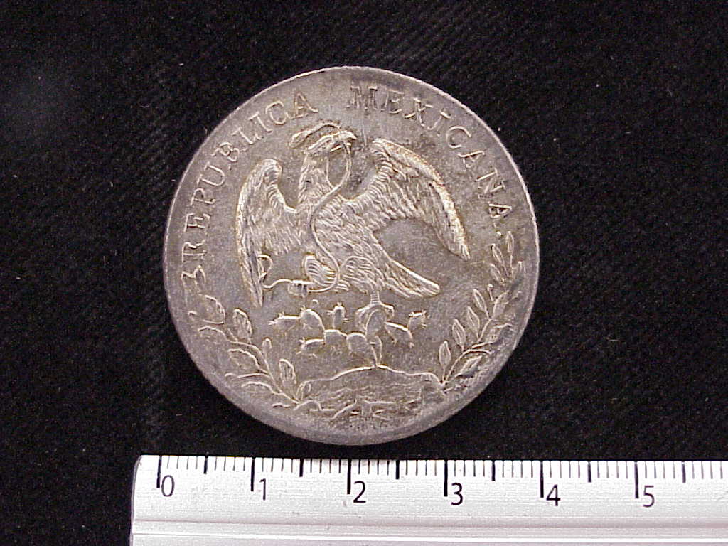 8 Plata 1888 . Inventario Banxico 9221 (anverso)