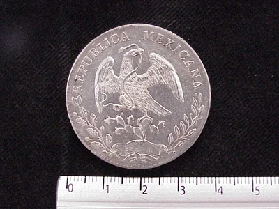 8 Plata 1889 . Inventario Banxico 9224 (anverso)