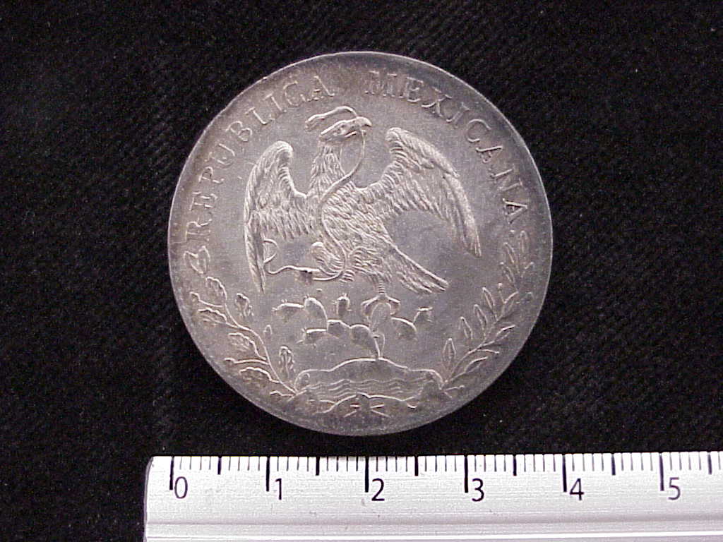 8 Plata 1890 . Inventario Banxico 9227 (anverso)