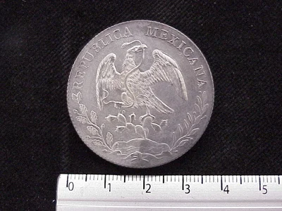 8 Plata 1892 . Inventario Banxico 9233 (anverso)
