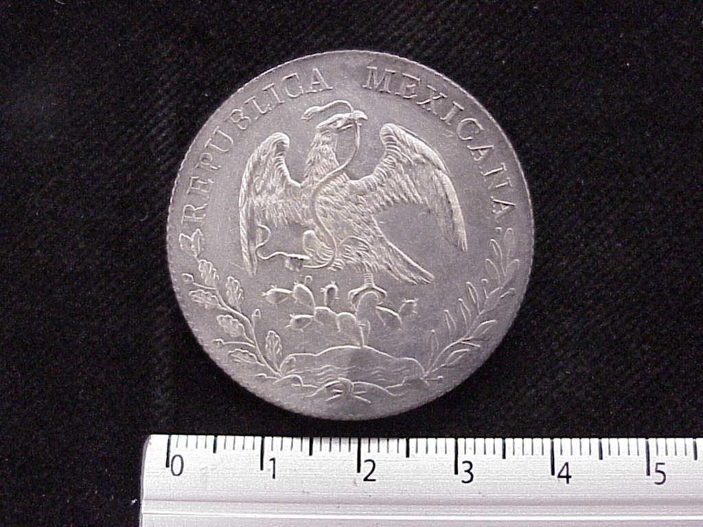 8 Plata 1892 . Inventario Banxico 9233 (anverso)