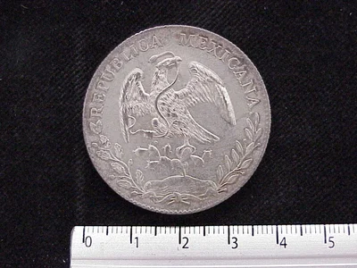8 Plata 1894 . Inventario Banxico 9240 (anverso)