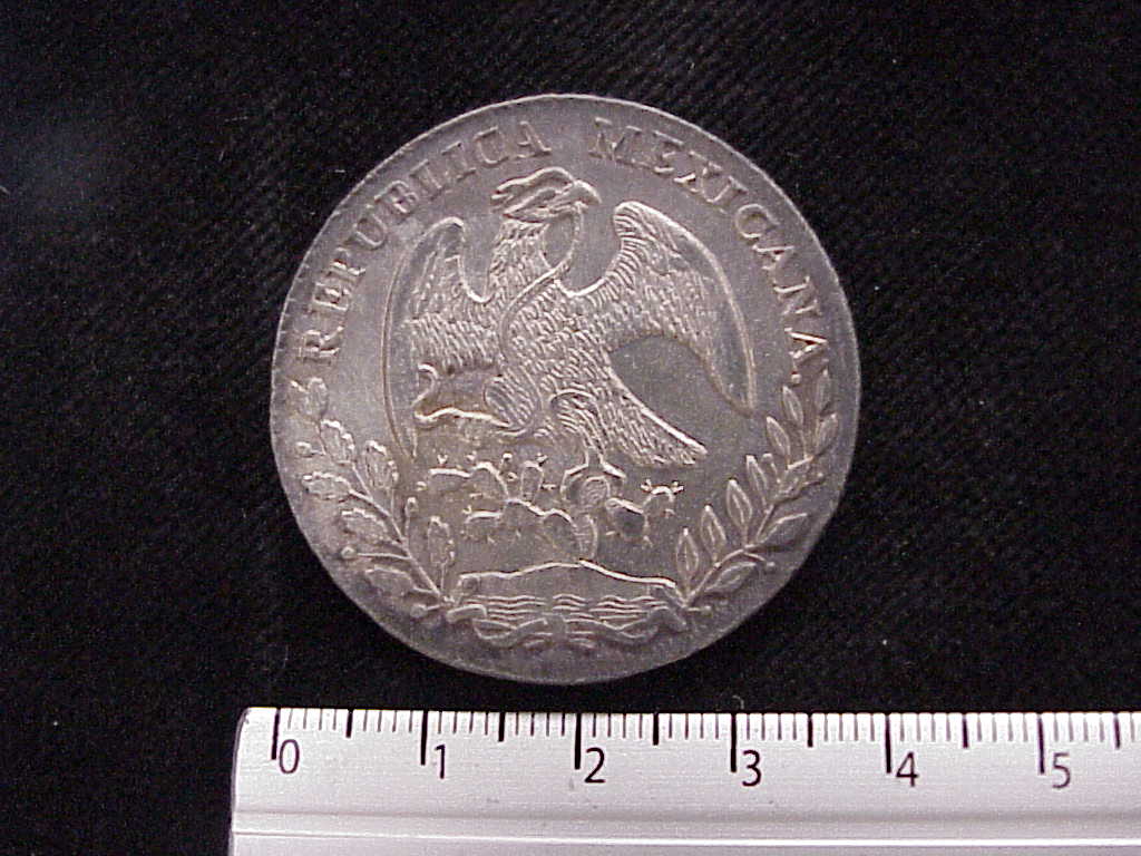 8 Plata 1880 . Inventario Banxico 9429 (anverso)