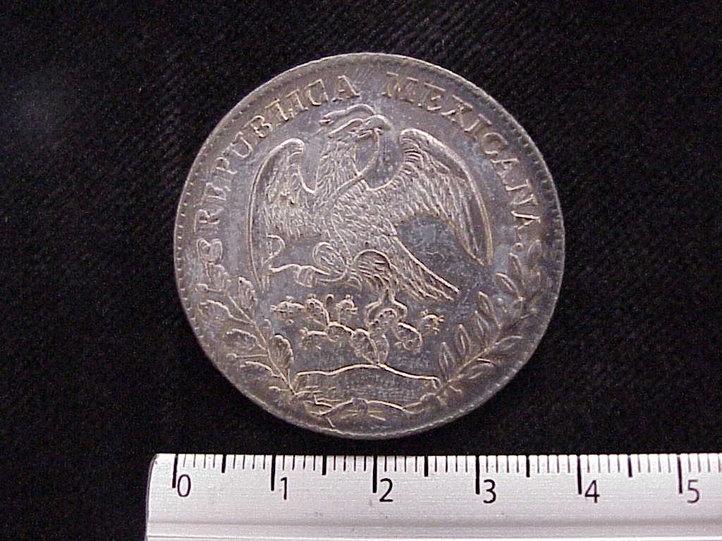 8 Plata 1881 . Inventario Banxico 9433 (anverso)