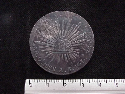 8 Plata 1882 . Inventario Banxico 9437 (reverso)